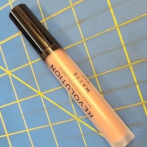 Revolution Matte Lipstick - 123 Matte Brunch 3ml New